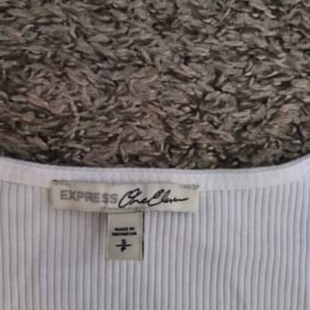 EXPRESS Top - Picture 2 of 3